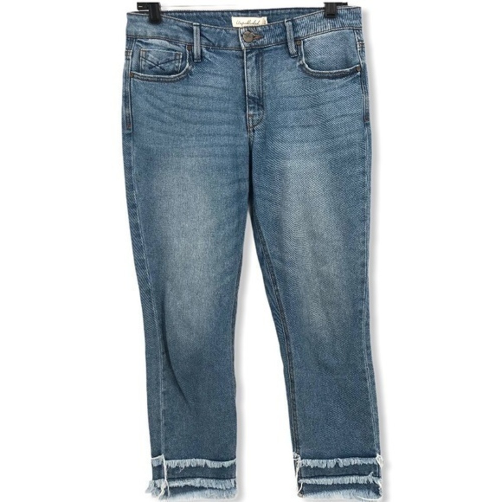 Unpublished Size 26 Cropped & Frayed Hem Jeans